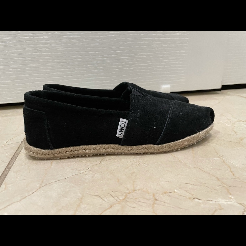 BRAND NEW TOMS Suede Espadrille Slip-On Black